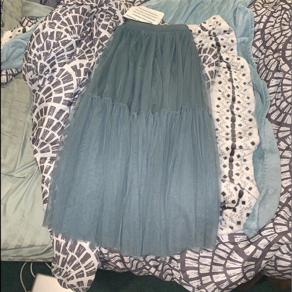 TULLE MAXI SKIRT IN TURQUOISE - Picture 4 of 4